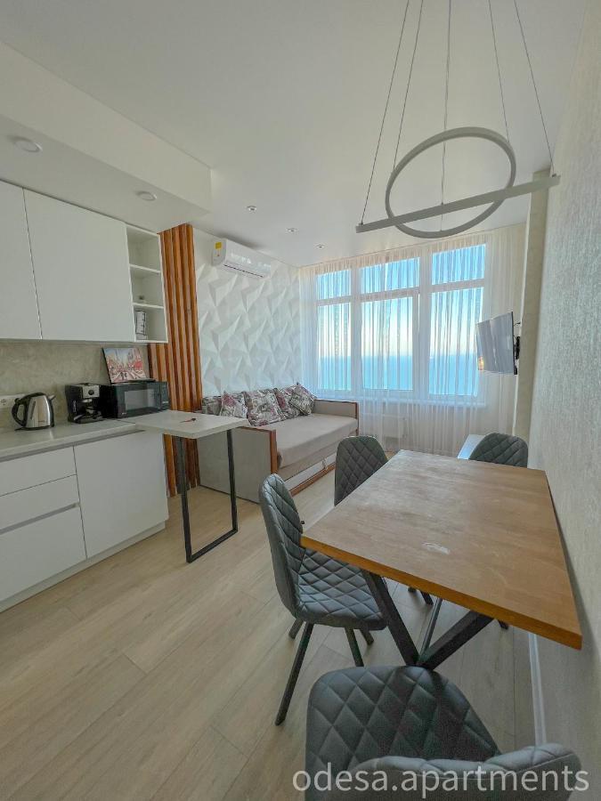 Sea View Sky 15 Apartments Одеса Екстериор снимка