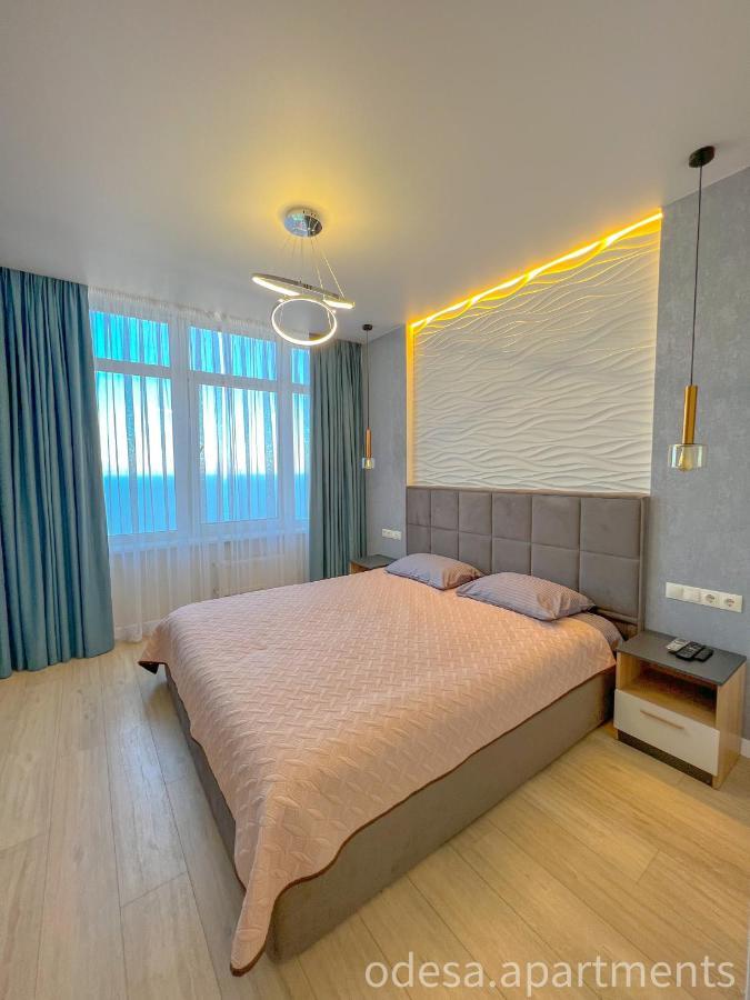 Sea View Sky 15 Apartments Одеса Екстериор снимка